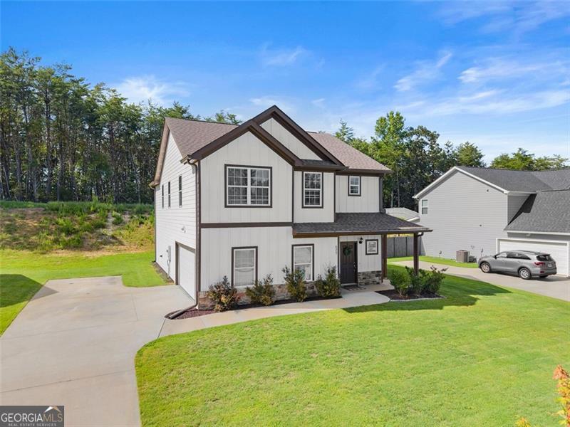 6357 Woodland Station DR
