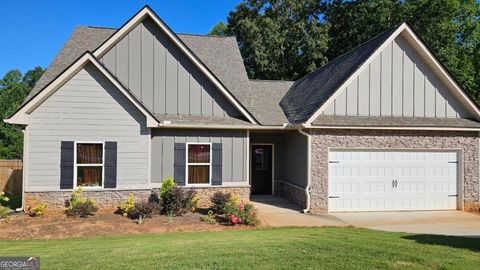 2439 Kumbanad CT Statham GA 30666