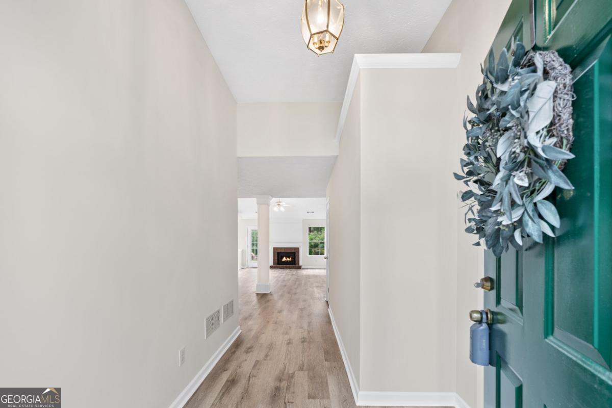 910 Laurel Cove DR
