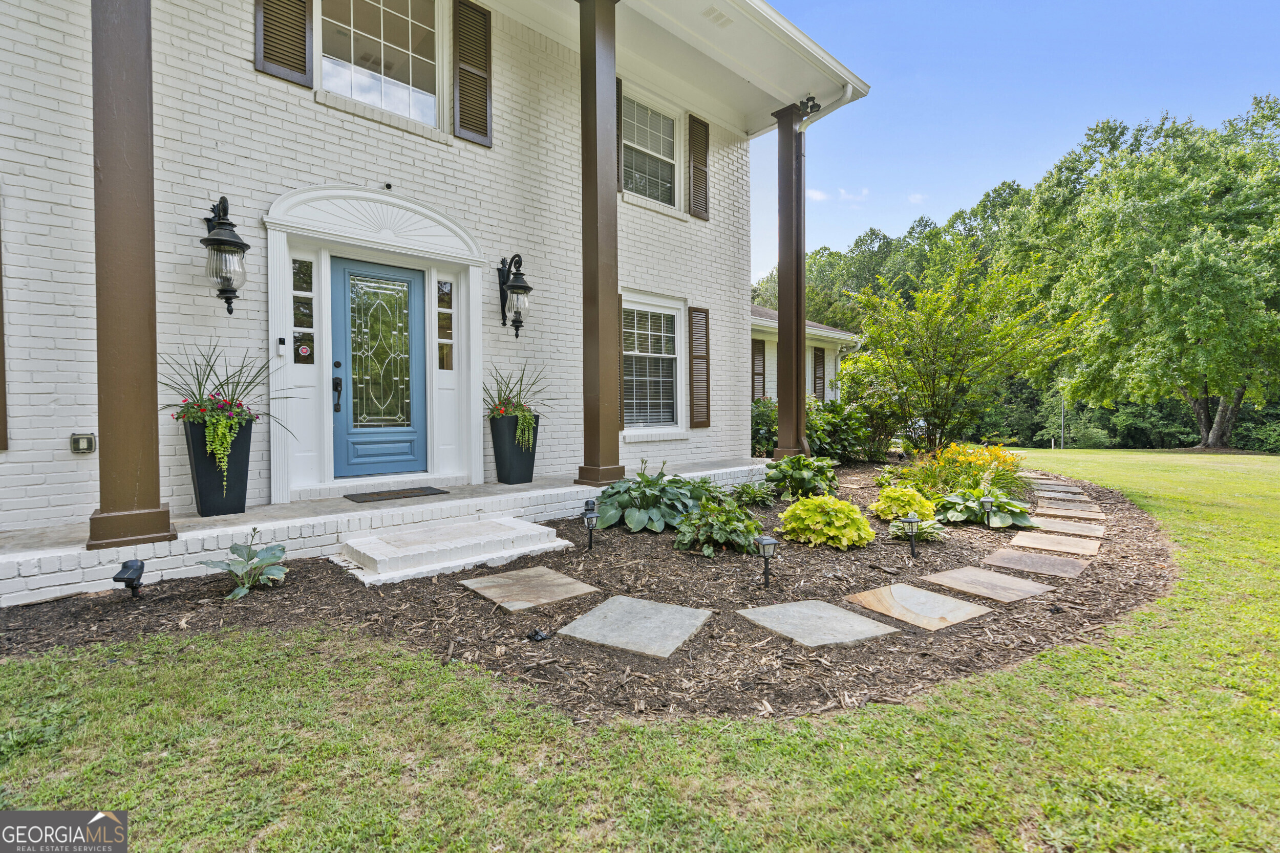 75 Auburn RD