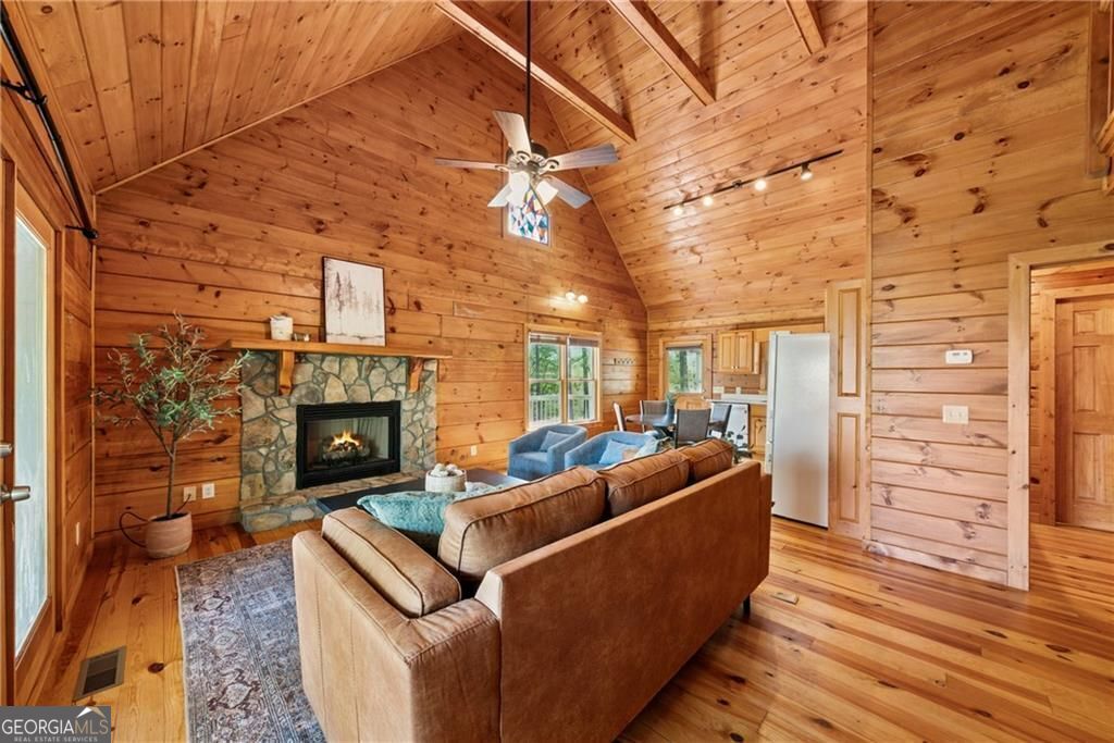 Ellijay, Georgia 30540, United States, 3 Bedrooms Bedrooms, ,2 BathroomsBathrooms,Residential,Pending,115289