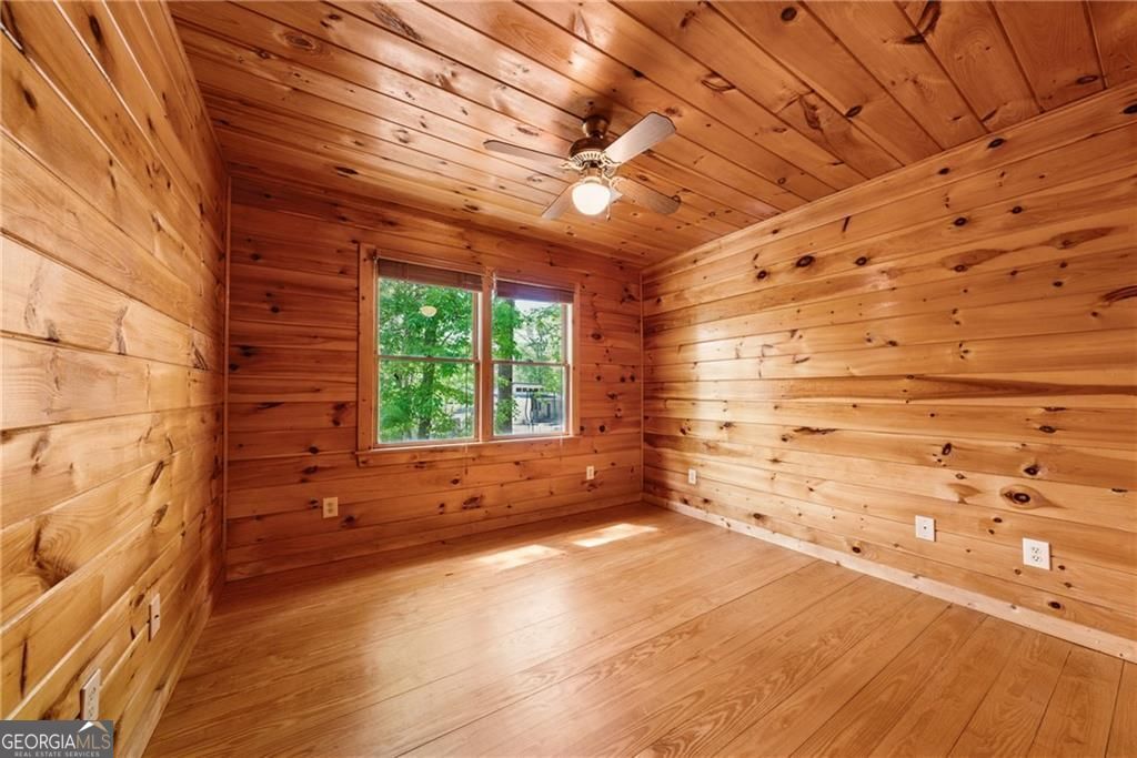 Ellijay, Georgia 30540, United States, 3 Bedrooms Bedrooms, ,2 BathroomsBathrooms,Residential,Pending,115289