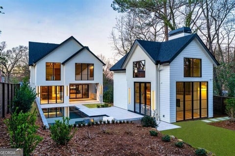 Photo of 843 Yorkshire Road, Atlanta, GA 30306 (MLS # 10855667)