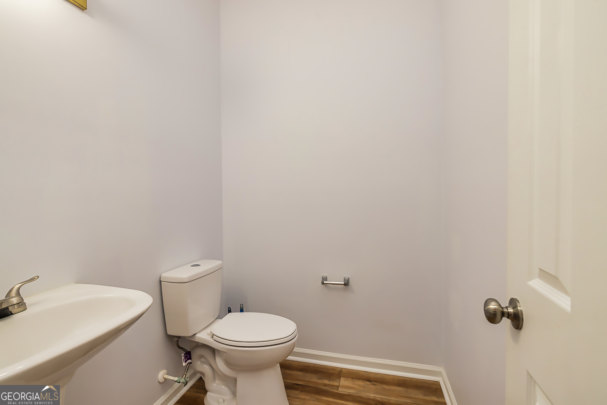 Newnan, Georgia 30263, United States, 3 Bedrooms Bedrooms, ,3 BathroomsBathrooms,Residential,Active,77606