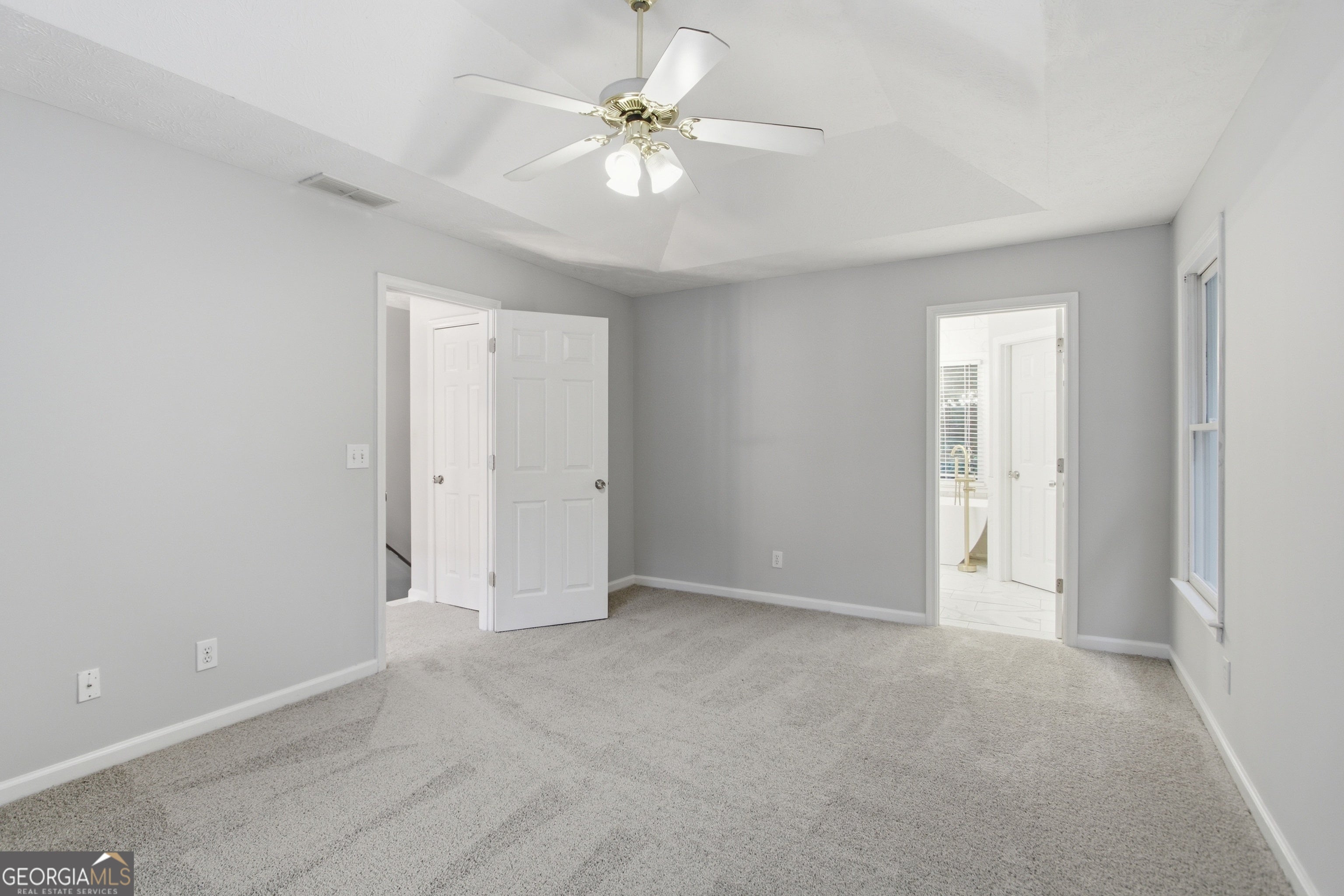 3504 Wellsley DR