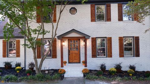 185 Chimney Springs Tyrone GA 30290