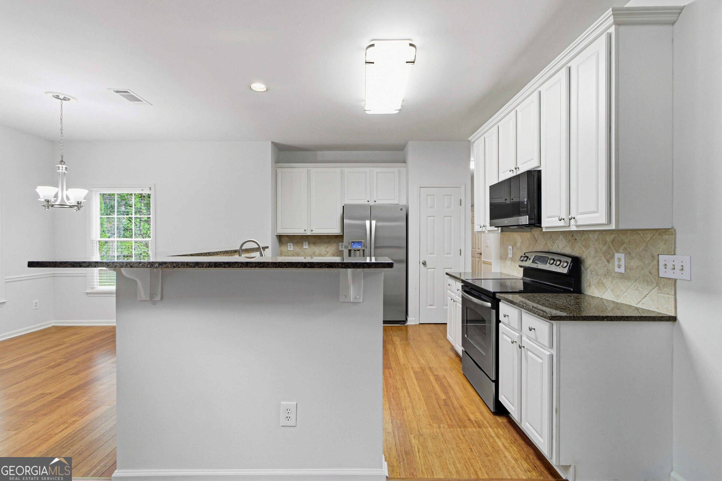 3307 Ellsmere TRCE