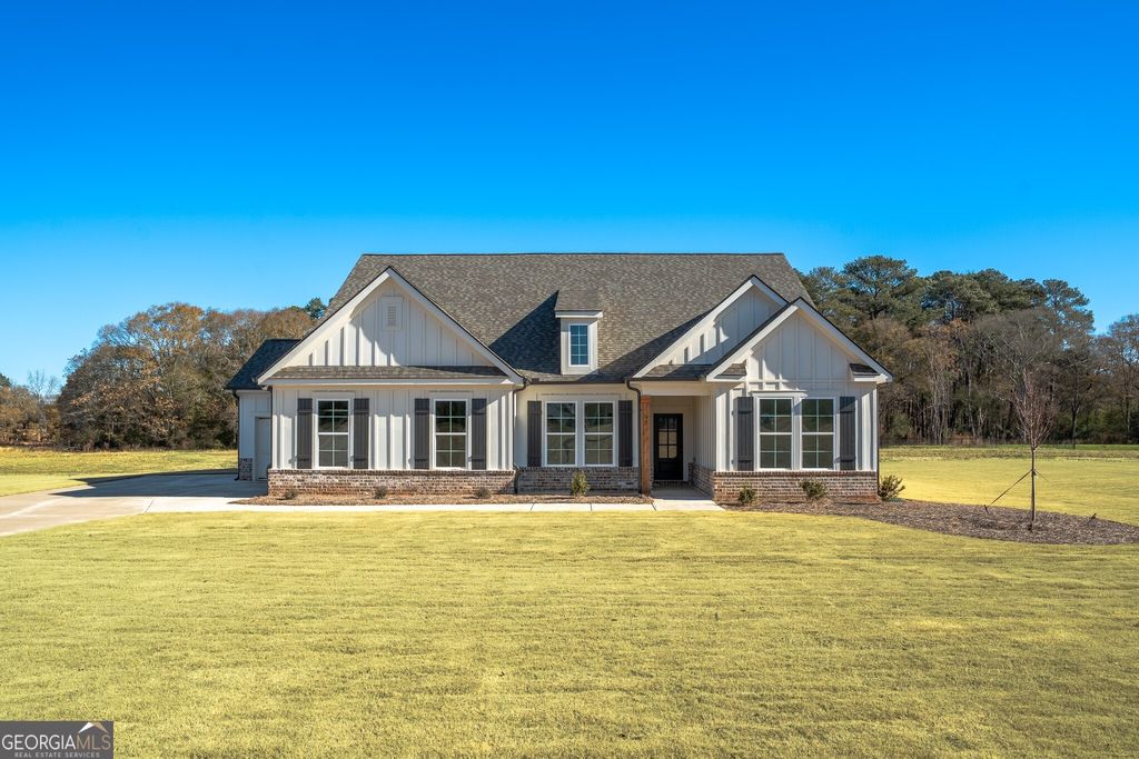 Photo of 93 Tomahawk Trail, Good Hope, GA 30641 (MLS # 10671282)