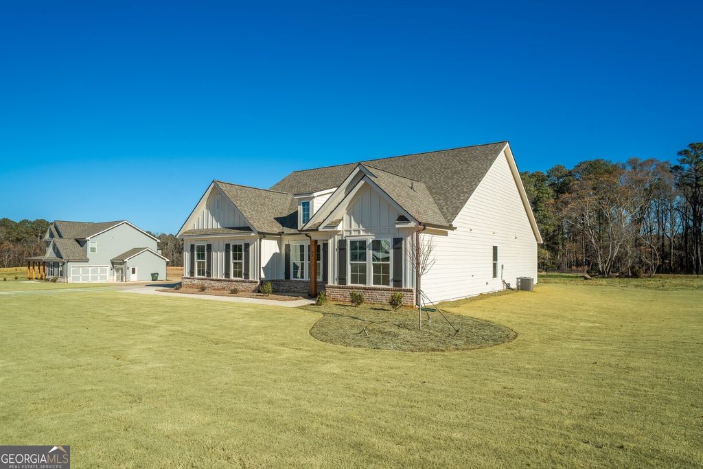 Photo of 93 Tomahawk Trail, Good Hope, GA 30641 (MLS # 10671282)