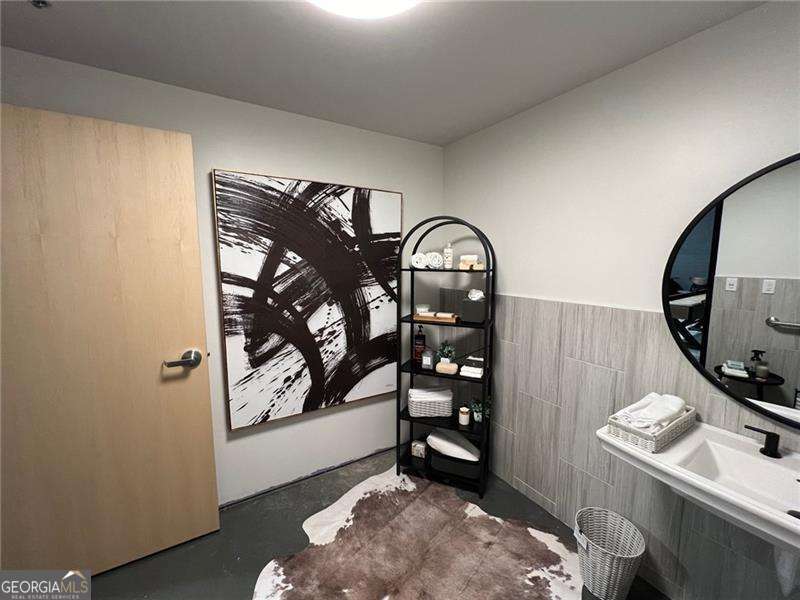 5725 Stables WAY 308