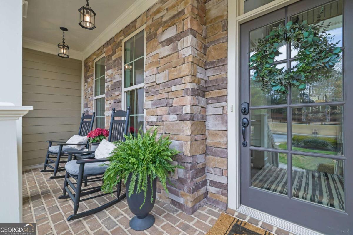 31 Lullwater CT