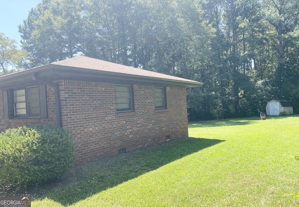 Photo of 1409 Laboon Road, Monroe, GA 30655 (MLS # 10693418)