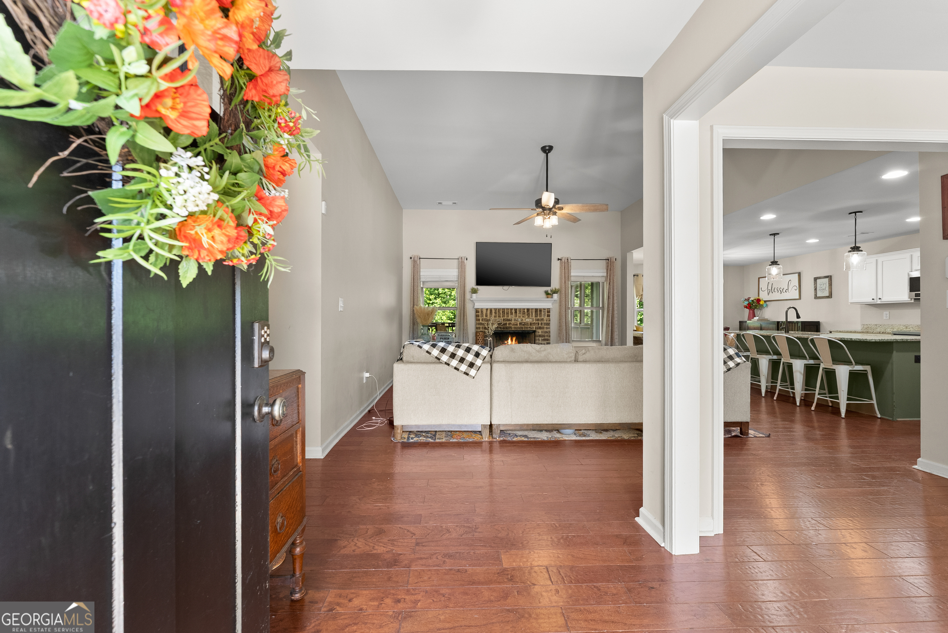 494 Katherine DR