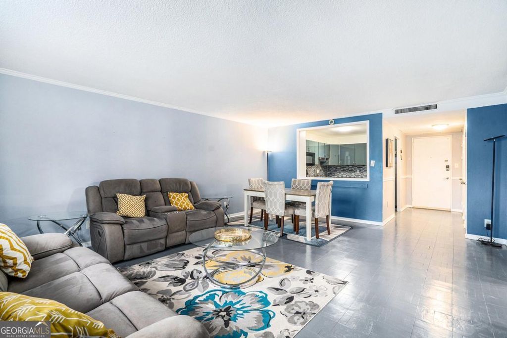 Photo of 2965 Pharr Court South NW #614, Atlanta, GA 30305 (MLS # 10649649)