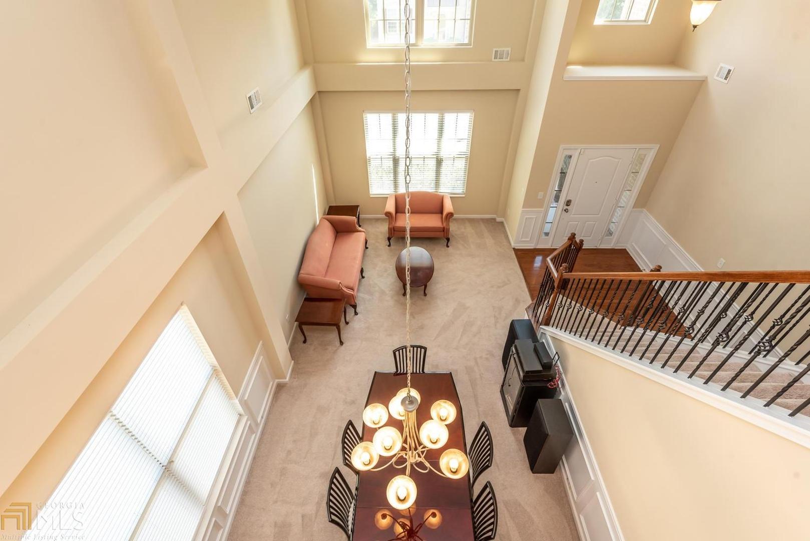 Stonewall Manor - Residential