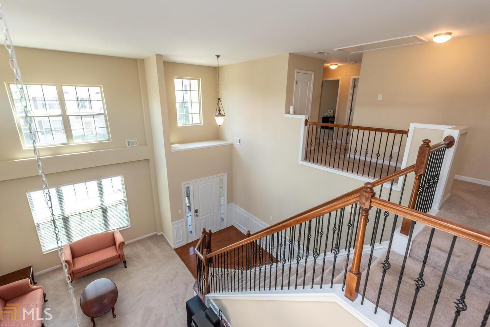 Stonewall Manor - Residential