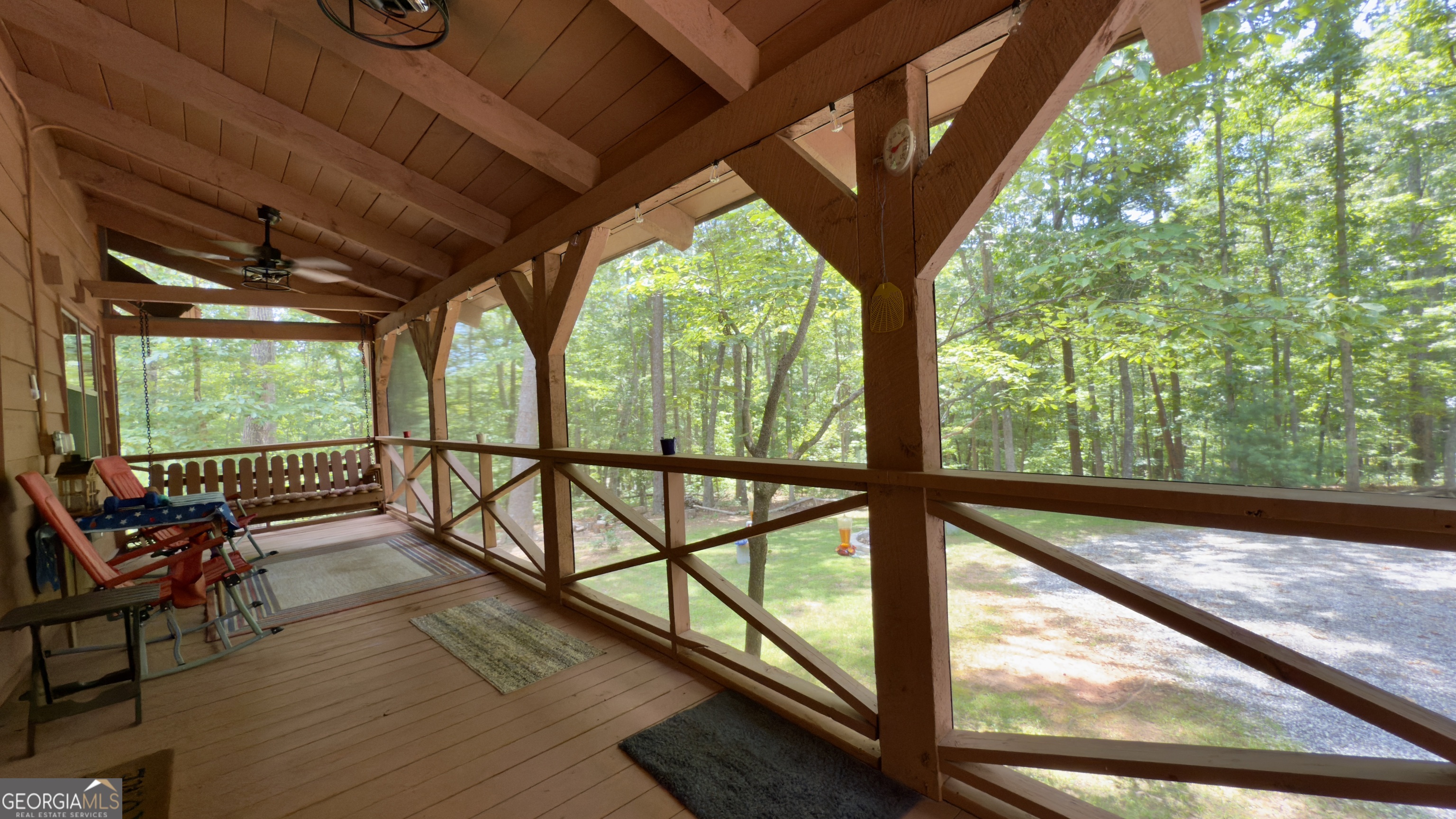 25 Pepperridge DR