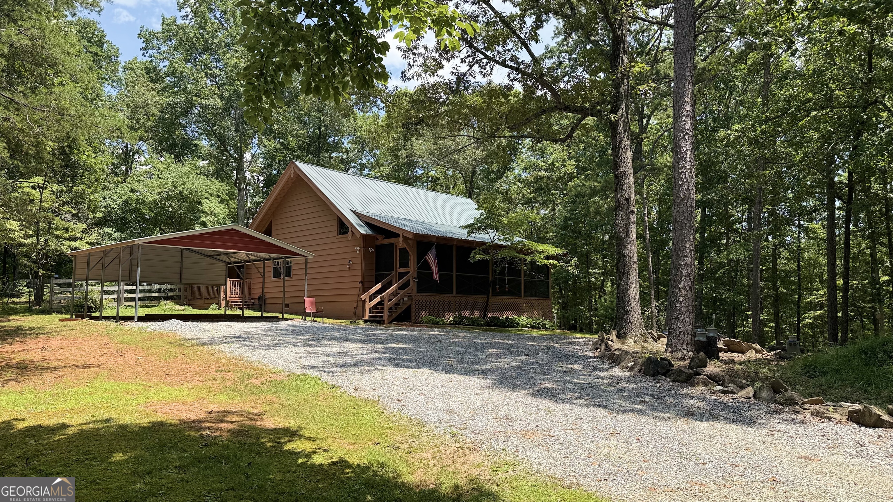 25 Pepperridge DR