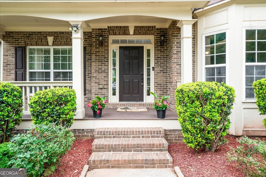 Photo of 4030 Suwanee Bend Drive, Suwanee, GA 30024 (MLS # 10758148)