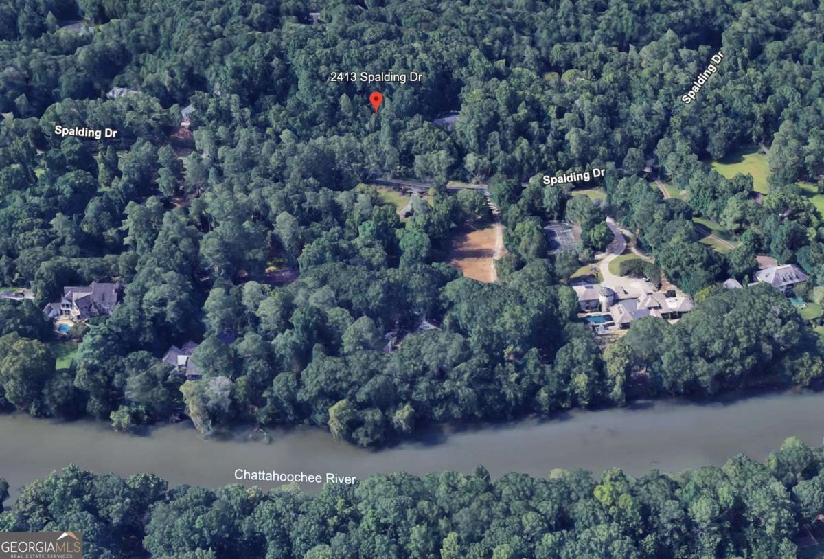 2413 Spalding DR