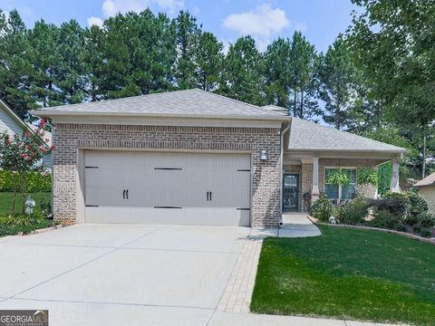 421 Larkspur DR Canton GA 30114