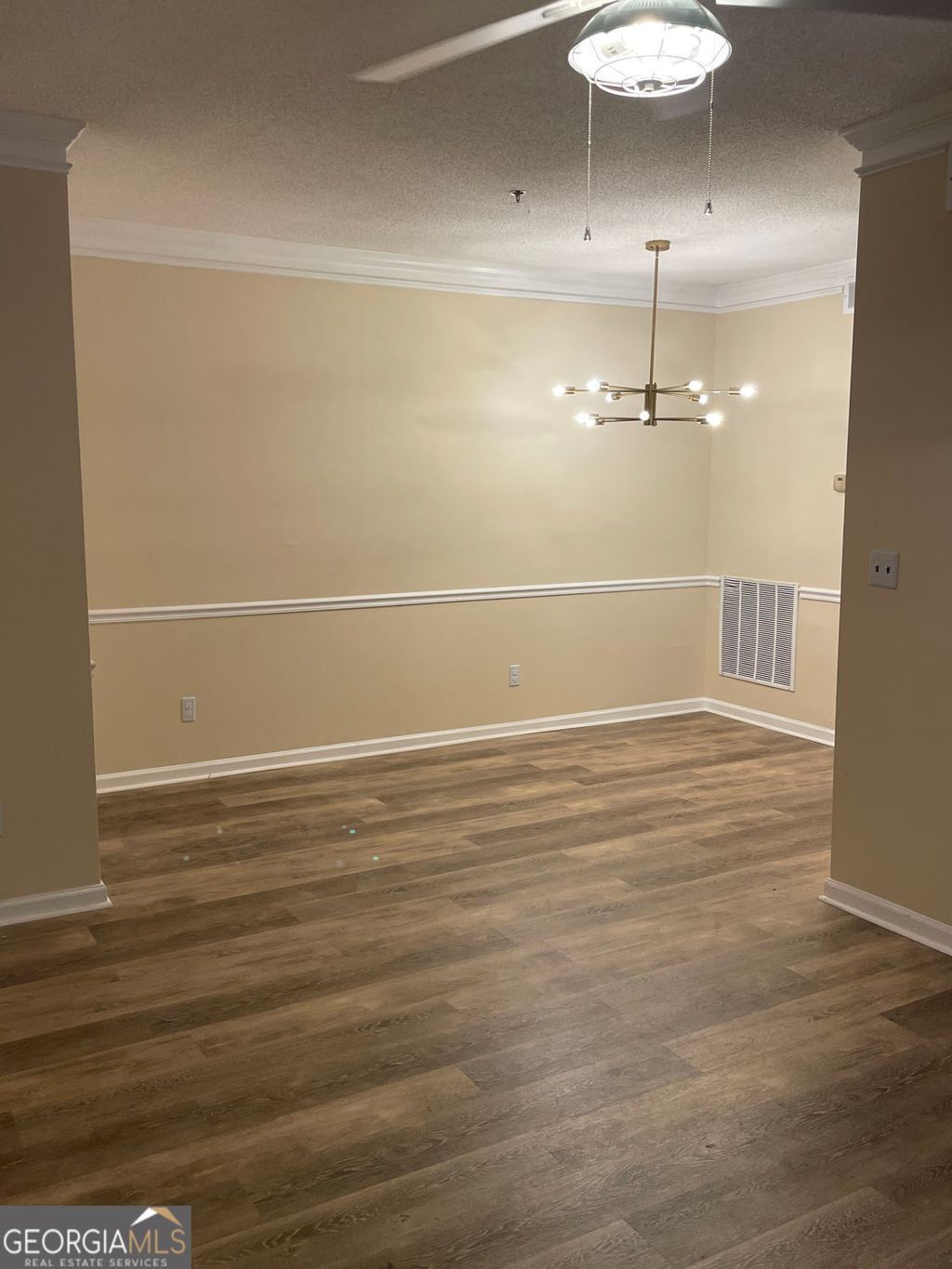 Photo of 245 Amal Drive SW, Atlanta, GA 30315 (MLS # 10757062)