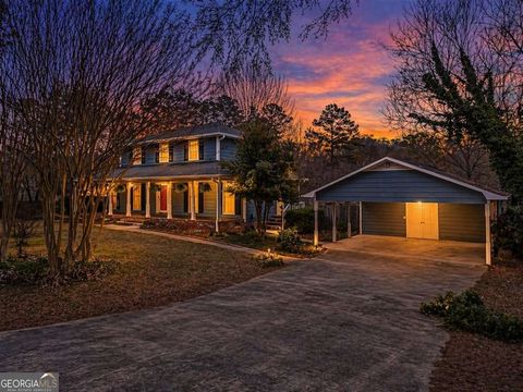 Photo of 412 Pheasant Run SE, Rome, GA 30161 (MLS # 10738811)