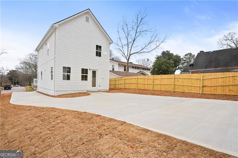 131 Chicamauga AVE SW