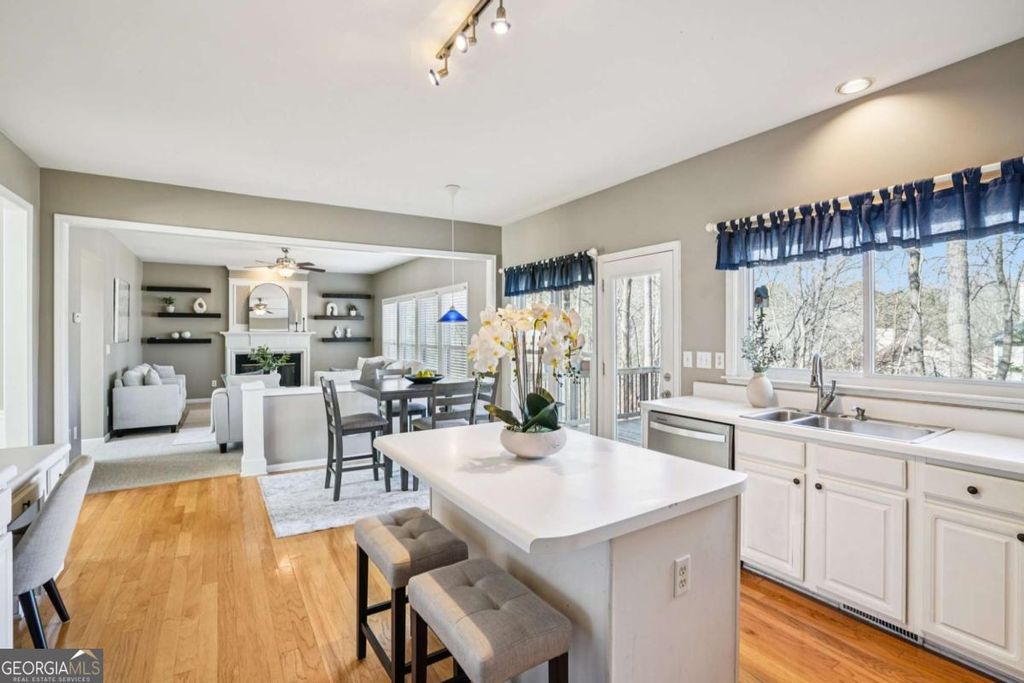 Photo of 775 Ellsborough Court, Johns Creek, GA 30005 (MLS # 10690235)