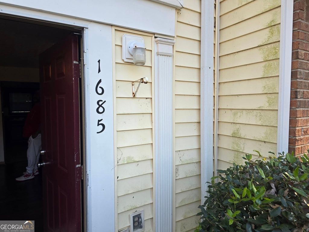 Photo of 1685 Hunting Creek Drive SE, Conyers, GA 30013 (MLS # 10655008)