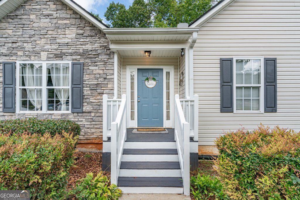 Photo of 1795 Hampton Pass, Douglasville, GA 30134 (MLS # 10652725)