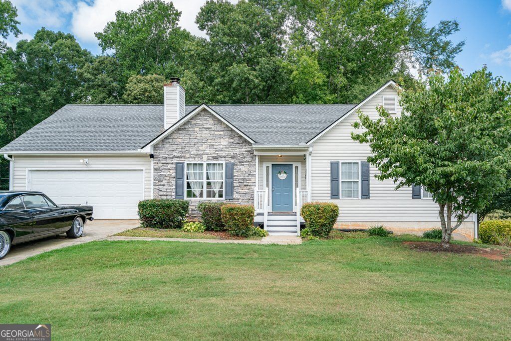 Photo of 1795 Hampton Pass, Douglasville, GA 30134 (MLS # 10652725)