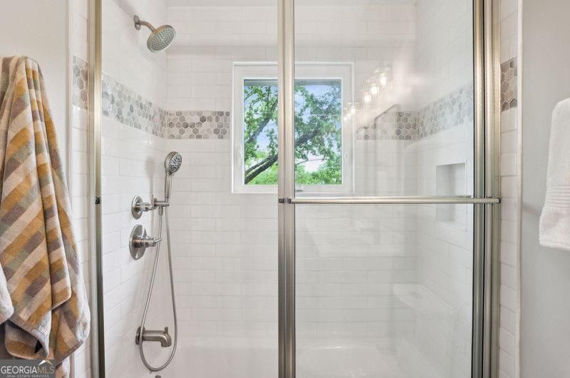 Atlanta, Georgia 30307, United States, 3 Bedrooms Bedrooms, ,2 BathroomsBathrooms,Residential,Active,144758