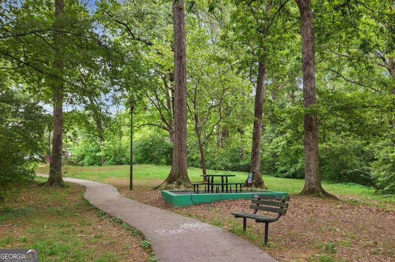 Atlanta, Georgia 30307, United States, 3 Bedrooms Bedrooms, ,2 BathroomsBathrooms,Residential,Active,144758