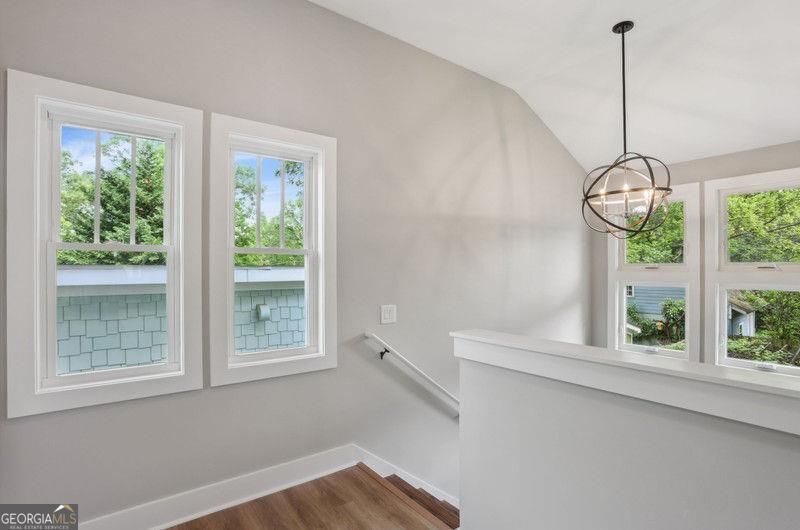 Atlanta, Georgia 30307, United States, 3 Bedrooms Bedrooms, ,2 BathroomsBathrooms,Residential,Active,144758