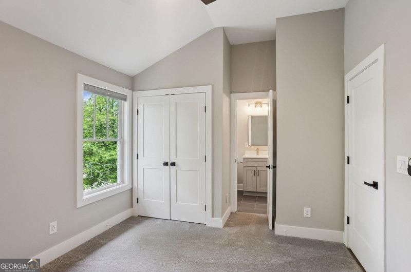 Atlanta, Georgia 30307, United States, 3 Bedrooms Bedrooms, ,2 BathroomsBathrooms,Residential,Active,144758