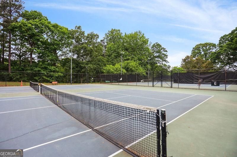 Atlanta, Georgia 30307, United States, 3 Bedrooms Bedrooms, ,2 BathroomsBathrooms,Residential,Active,144758