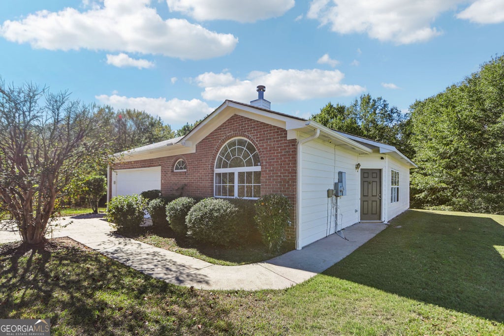 Photo of 387 Apple Blossom Way, Macon, GA 31217 (MLS # 10877734)