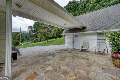 A home in Hiawassee