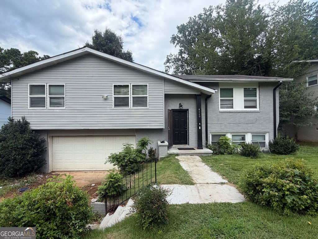 Photo of 4110 Emerald Lake Drive, Decatur, GA 30035 (MLS # 10805639)