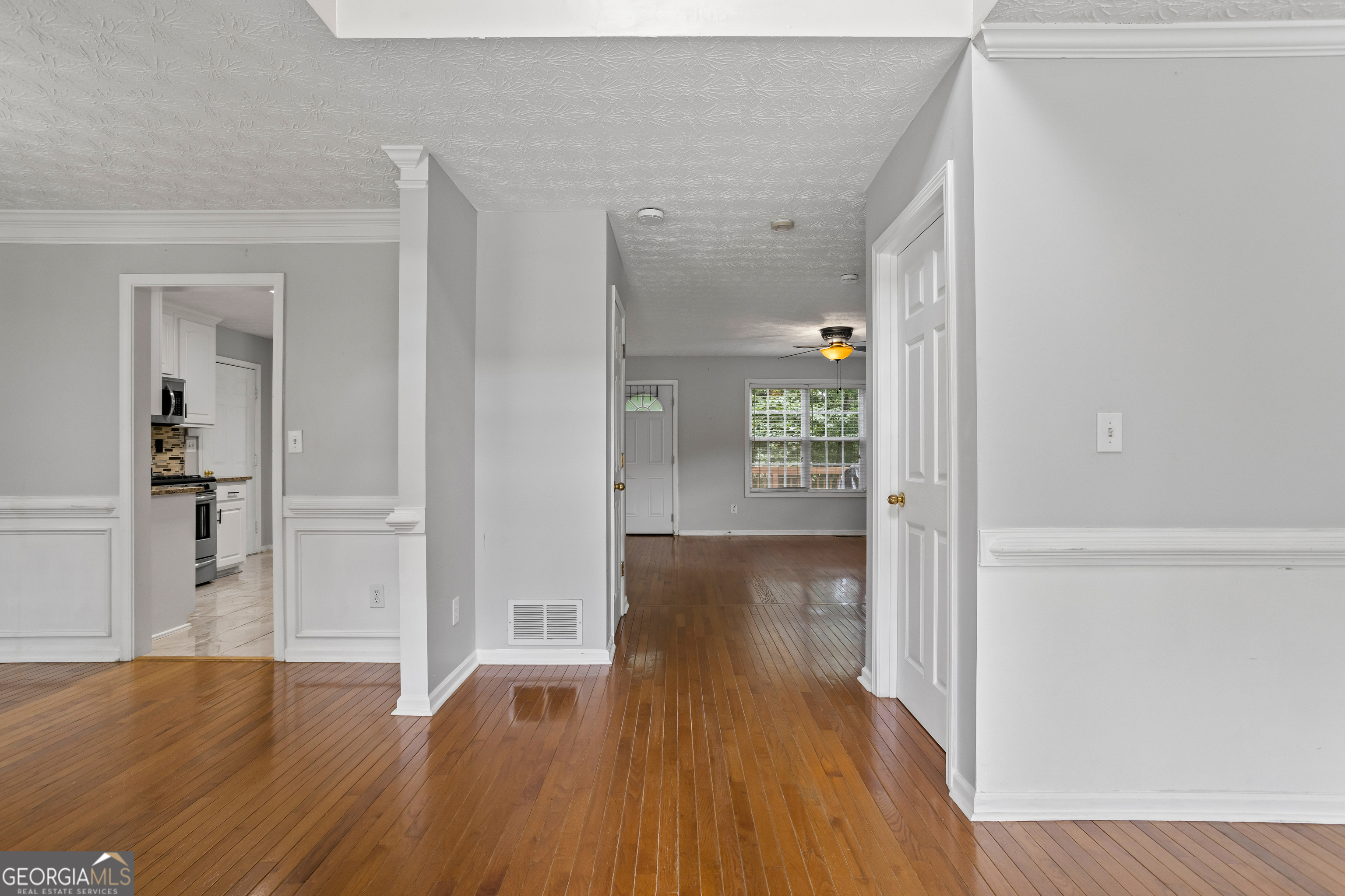1048 Falls Brooke DR
