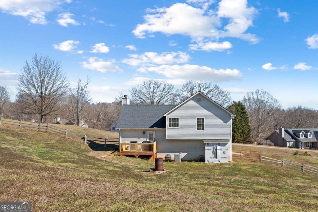 Photo of 178 Windfield Ridge Drive, Mount Airy, GA 30563 (MLS # 10690928)