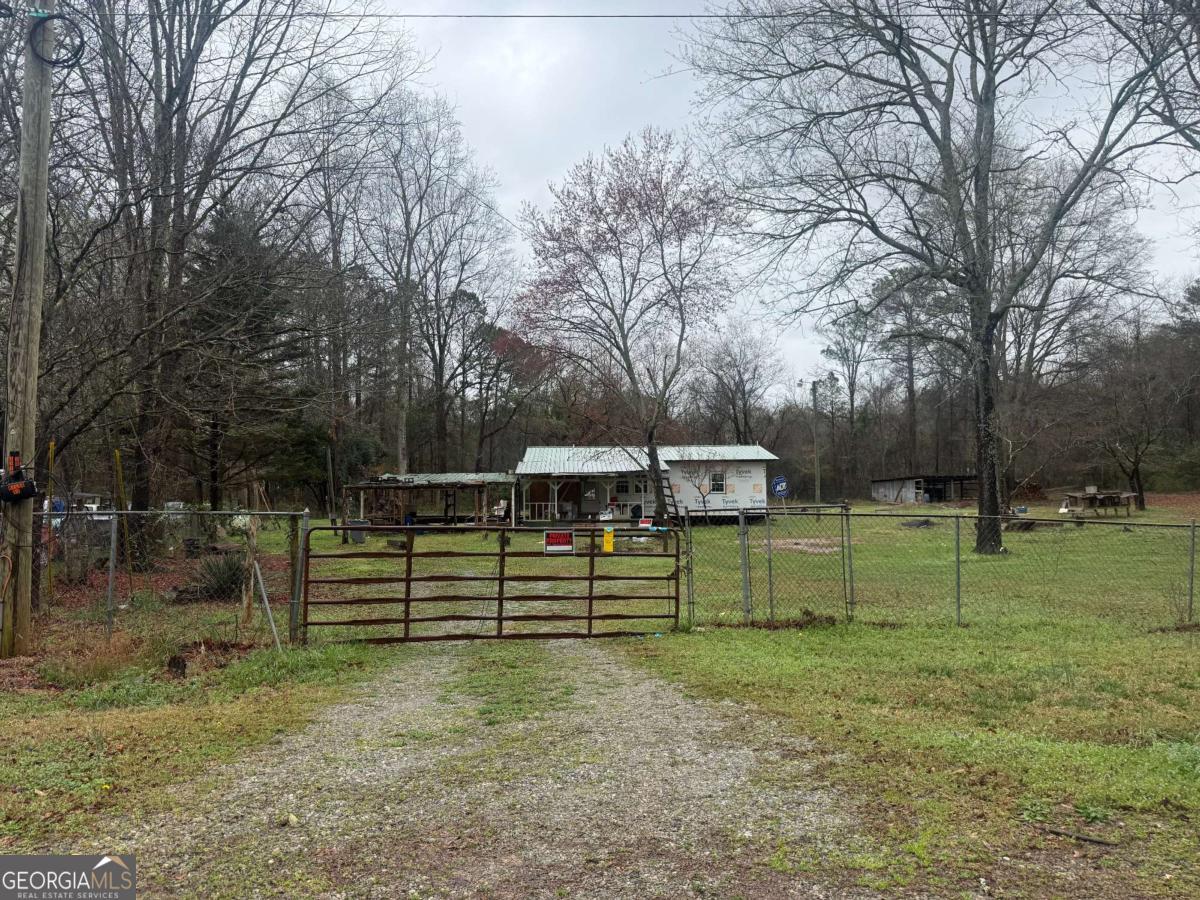 515 Hillside WAY