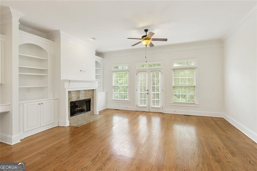 Dunwoody Row - Residential