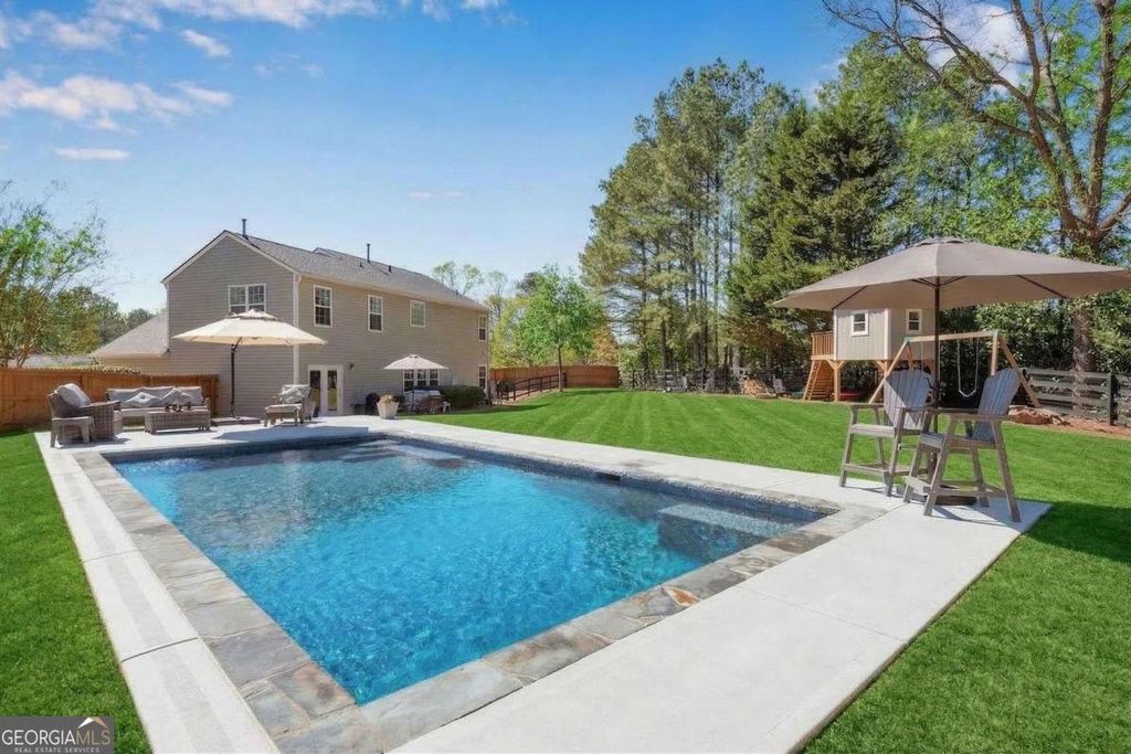 Photo of 3303 Deer Valley Drive NW, Acworth, GA 30101 (MLS # 10711246)