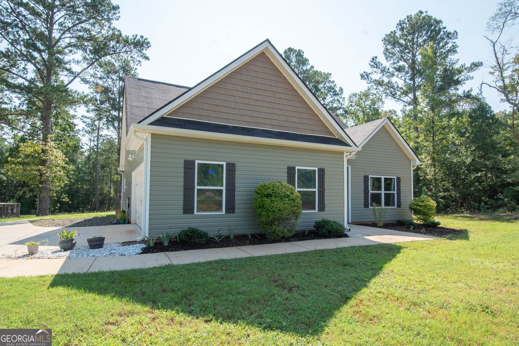 2046 McWilliams Barber RD