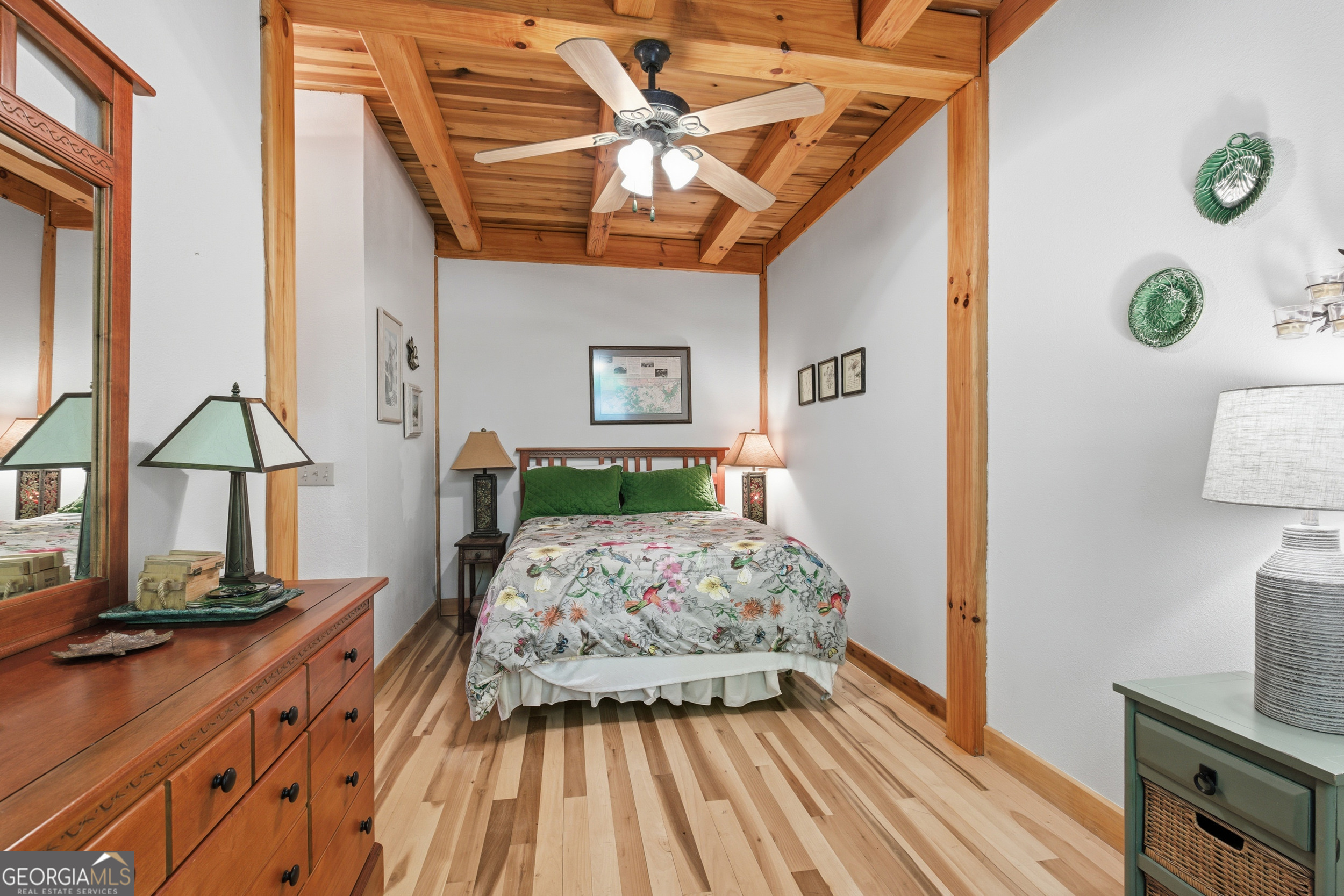 Scaly Mountain, North Carolina 28775, United States, 4 Bedrooms Bedrooms, ,4 BathroomsBathrooms,Residential,Active,171367