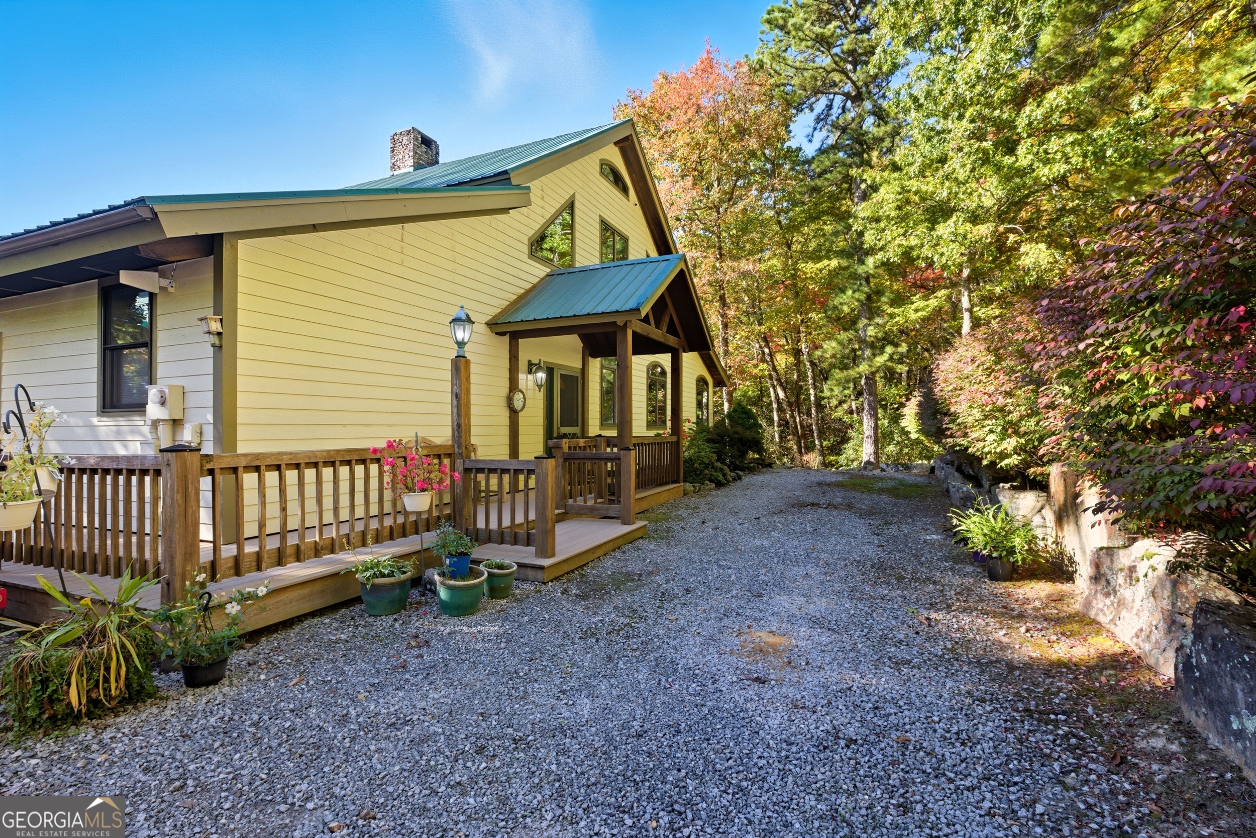 Scaly Mountain, North Carolina 28775, United States, 4 Bedrooms Bedrooms, ,4 BathroomsBathrooms,Residential,Active,171367
