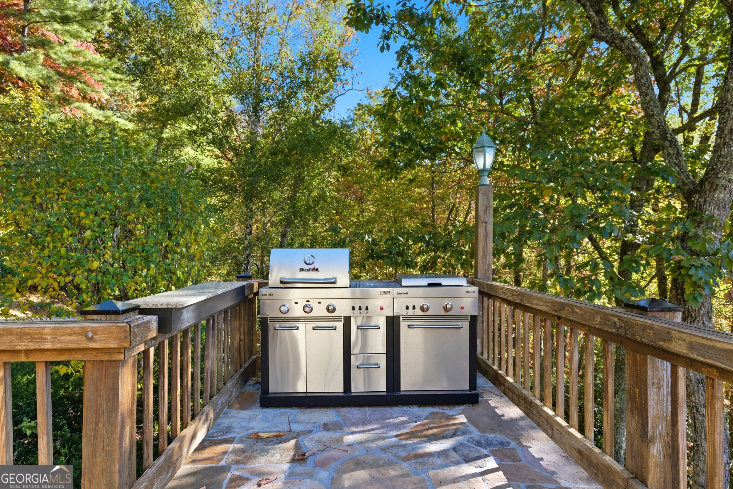 Scaly Mountain, North Carolina 28775, United States, 4 Bedrooms Bedrooms, ,4 BathroomsBathrooms,Residential,Active,171367