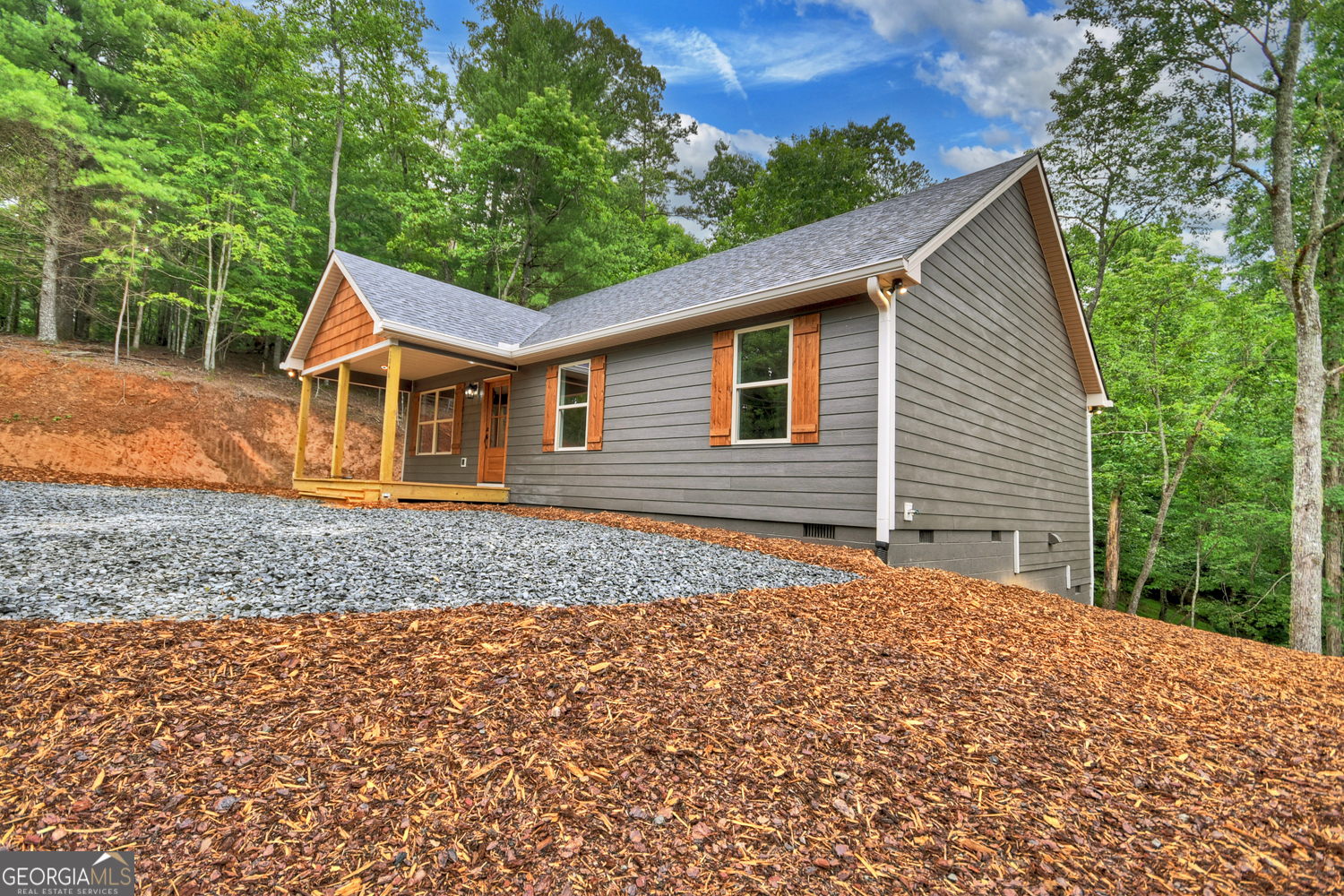 1046 Monticello DR